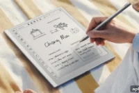 Boox Updates Ultralight Android E Reader with Front-Lit Display