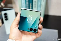 Galaxy Z Flip 8 Keeps Design, Avoids Razr’s Thickness Issue