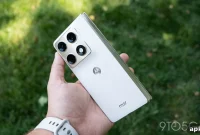 Watch: Motorola Phones Inject Affiliate Codes into Amazon App