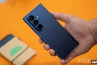 Galaxy Z Fold 7 users report major battery drop after update