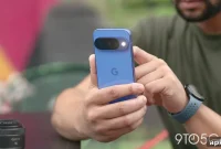 How the Pixel Outperforms Bigger Smartphones