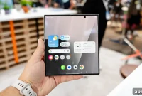 Galaxy Z Fold 8 Ultra Shows No Crease in New Hands-On Leak