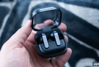 Samsung Galaxy Buds leak reveals open-ear design