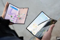 Book-Style Foldables Take Over as Samsung Fights for Second
