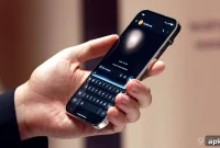 Why Everyone Is Talking to Their Phones Again