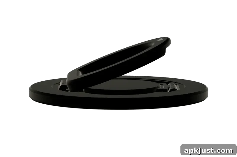 Magnetic accessory attached to a Galaxy case